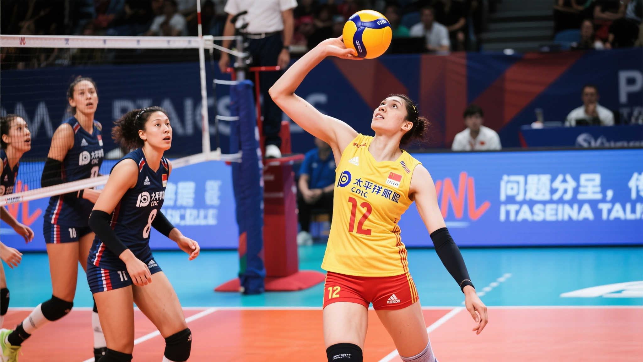 队展开激烈 队展开激烈